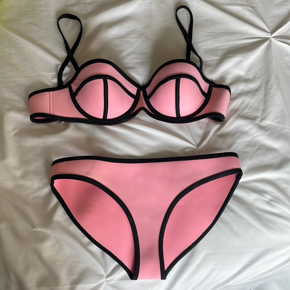 Triangl neoprene bikini set hot pink